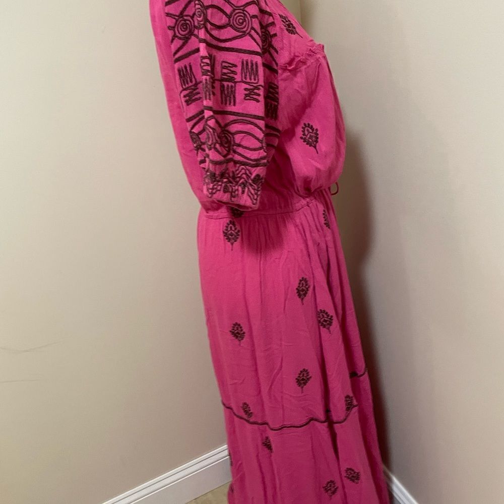 NWT Free people Riley Embroidered Maxi Dress size S
Retail $188
New with tag - Picture 10 of 13